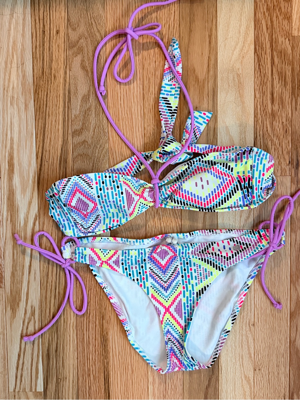 American Eagle Multicolor Geometric Bandeau Bikini With Pink Ties
